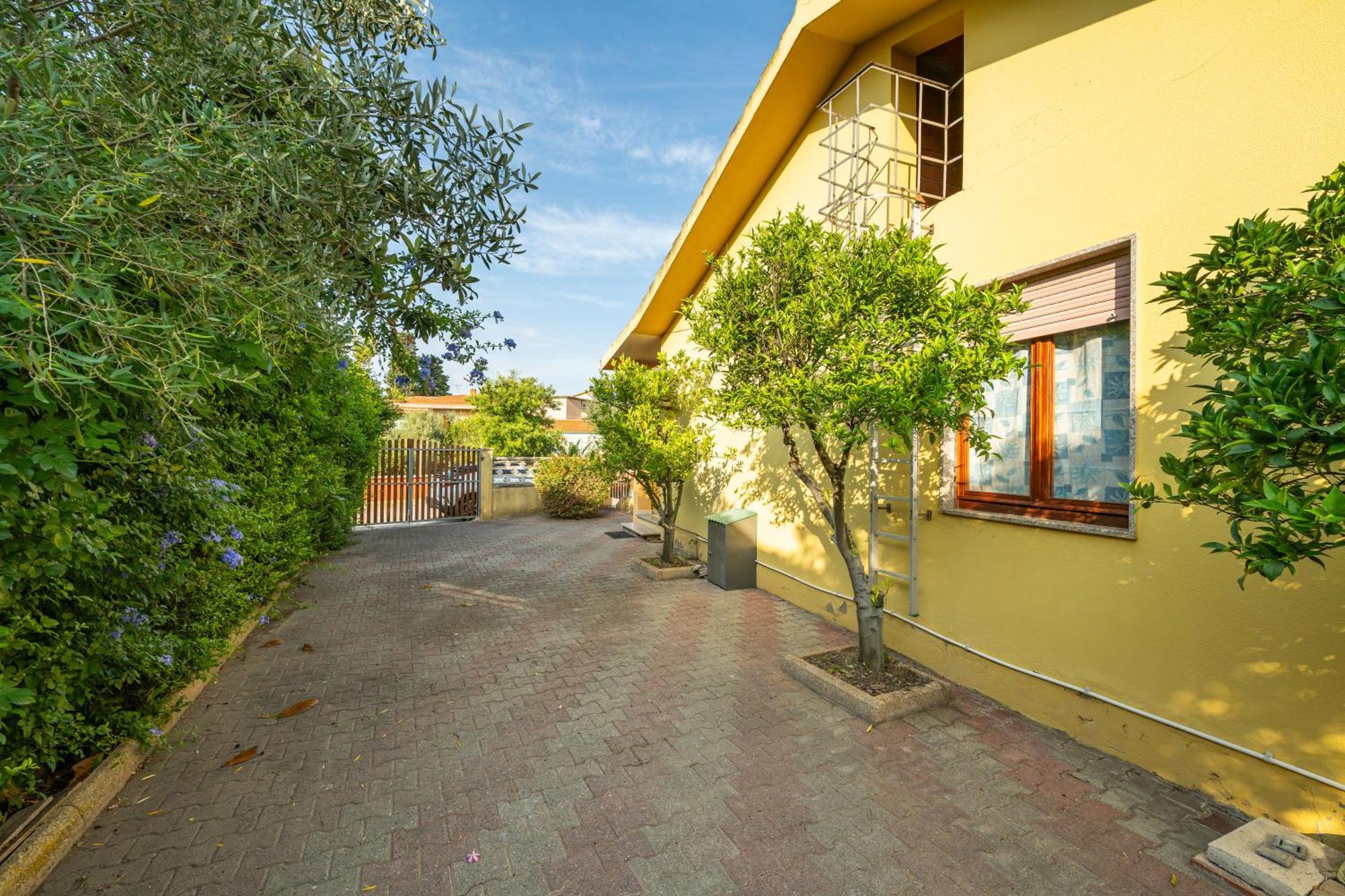 Casa Vacanze San Giovanni Сан-Джованні-Суерджу Екстер'єр фото
